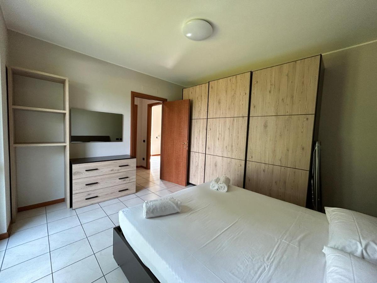 Appartamento Mimosa - Immobili E Soluzioni Rent Brembate Exterior foto