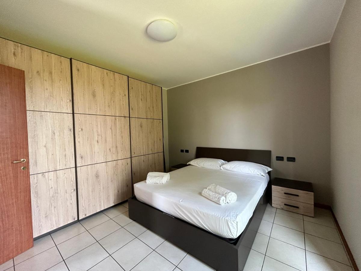 Appartamento Mimosa - Immobili E Soluzioni Rent Brembate Exterior foto
