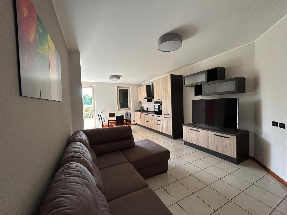 Appartamento Mimosa - Immobili E Soluzioni Rent Brembate Exterior foto